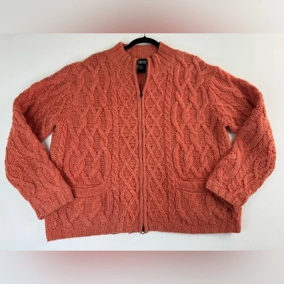 SKYR Hand Knit Shetland Wool Cable Knit Full Zip Sweater Womens Large - Picture 10 of 10